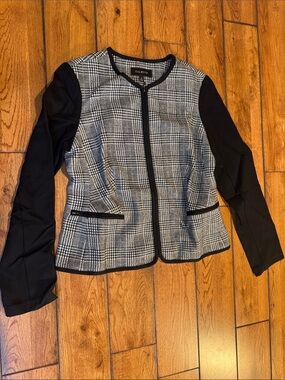 Talbots Black and Gray Plaid Zip-Front Jacket sz. 6
